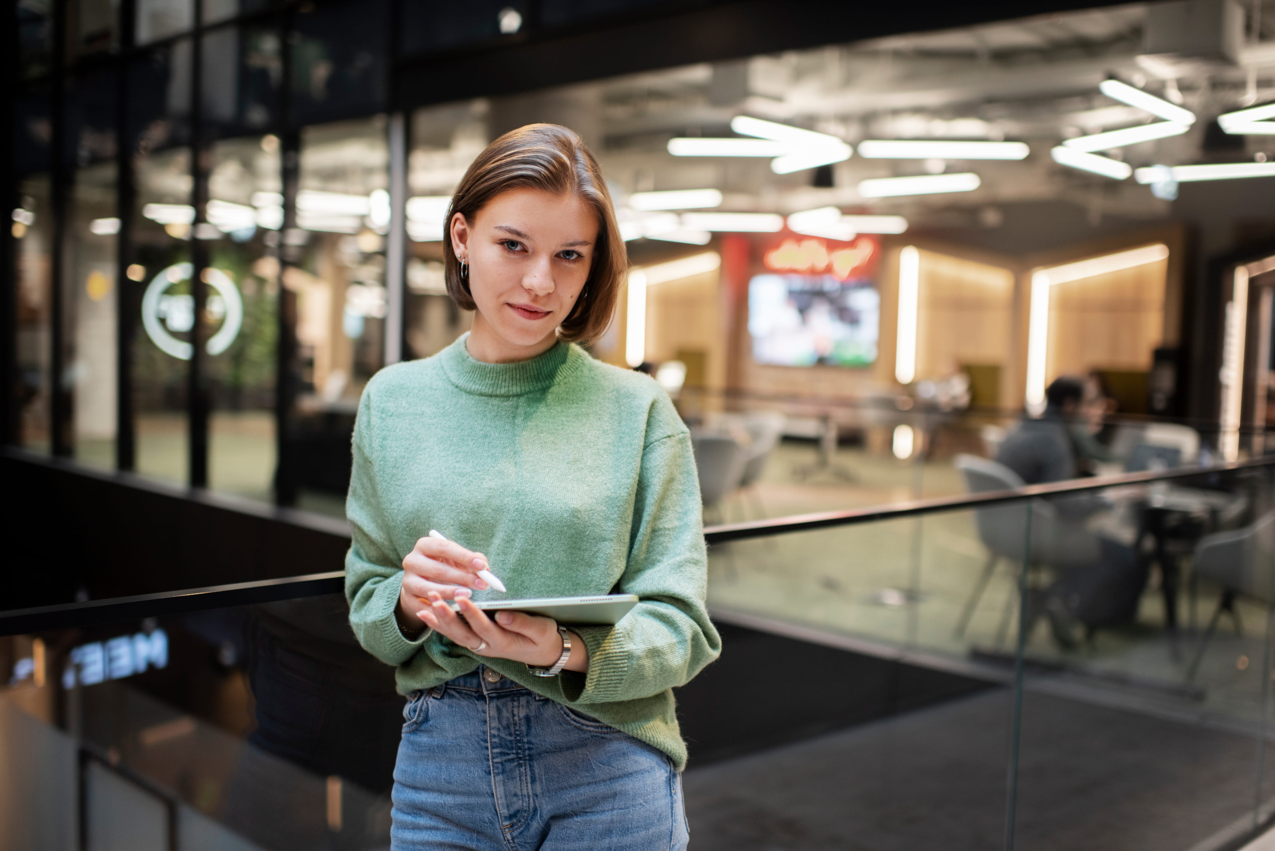 girl-with-book
